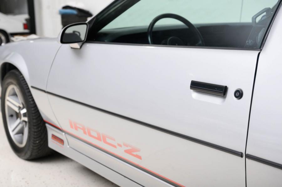Детали экстерьера Chevrolet Camaro Z28 IROC-Z (1FP87) 1985 года  (фото 45 из 124)